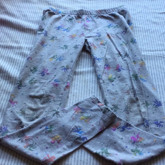 CLEARANCE: Set of 2 Girl’s Leggings - Picture 2 of 8